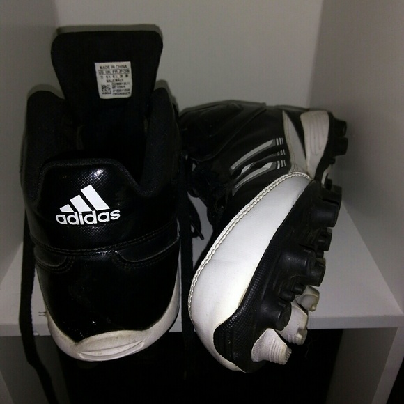 Adidas Football Cleats size 11 mens - Picture 2 of 5
